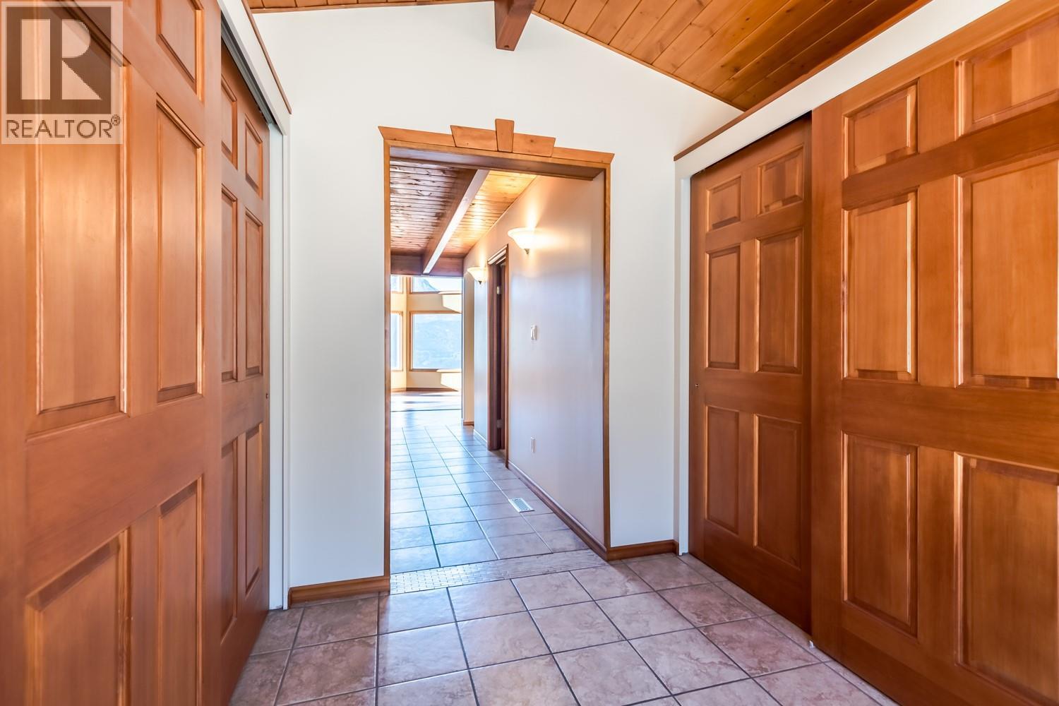 150 Pine Ridge Road, Lillooet, British Columbia  V0K 1V0 - Photo 9 - 10374964