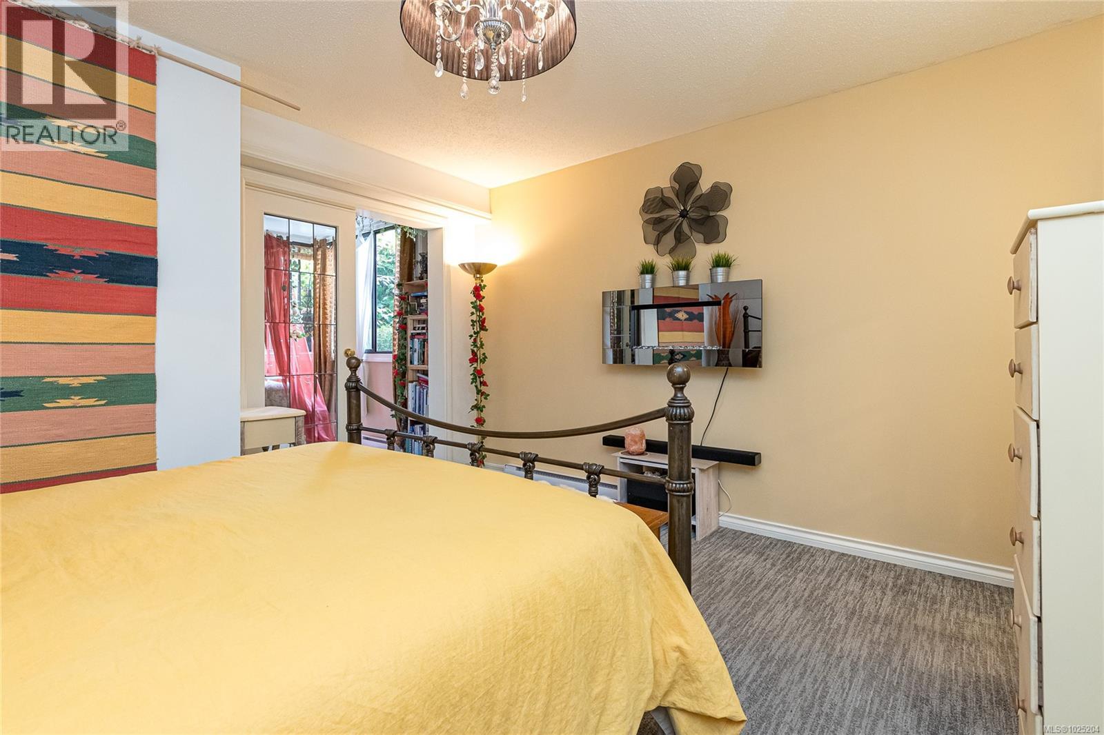 101 853 Selkirk Ave, Esquimalt, British Columbia  V9A 2T7 - Photo 18 - 1025204