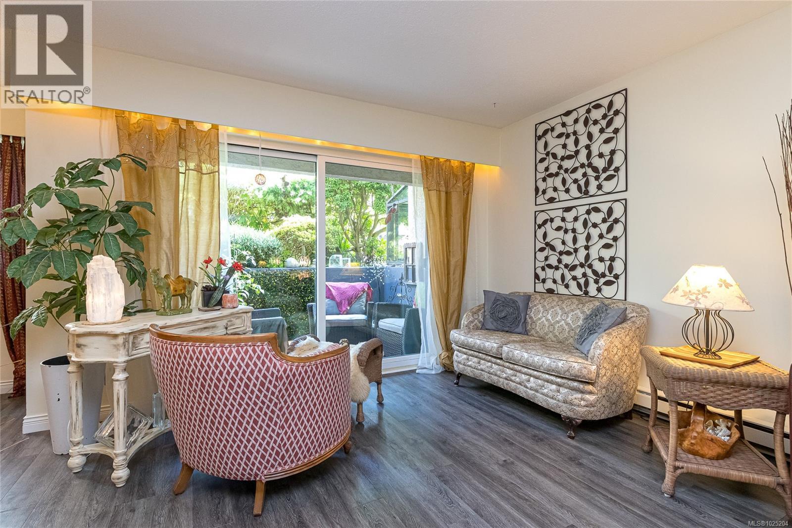 101 853 Selkirk Ave, Esquimalt, British Columbia  V9A 2T7 - Photo 8 - 1025204