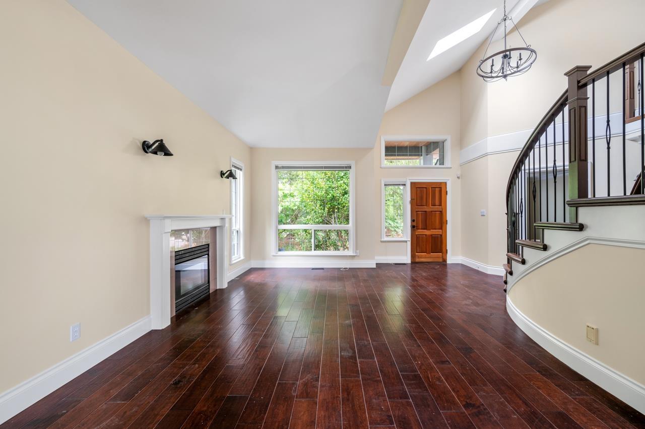 12588 25 Avenue, Surrey, British Columbia  V4A 2K3 - Photo 4 - R3084203