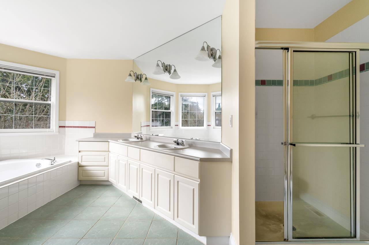 12588 25 Avenue, Surrey, British Columbia  V4A 2K3 - Photo 15 - R3084203