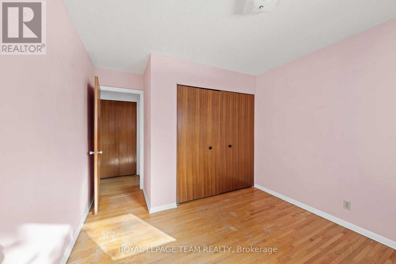1377 Chartrand Avenue, Ottawa, Ontario  K1E 1H9 - Photo 16 - X12764388
