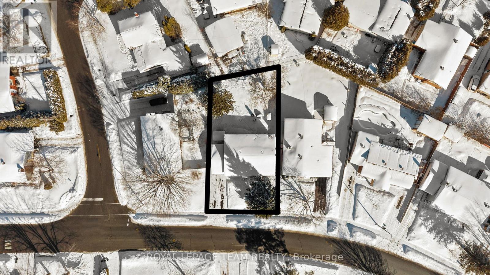 1377 Chartrand Avenue, Ottawa, Ontario  K1E 1H9 - Photo 31 - X12764388