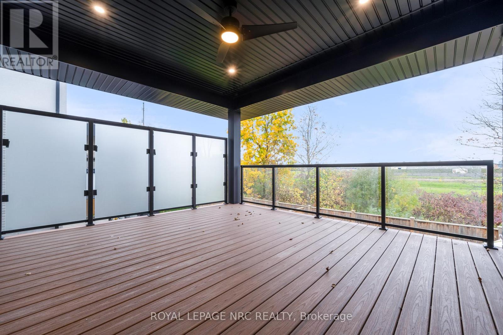 21 Singer Street, Thorold, Ontario  L2V 0E9 - Photo 25 - X12764342