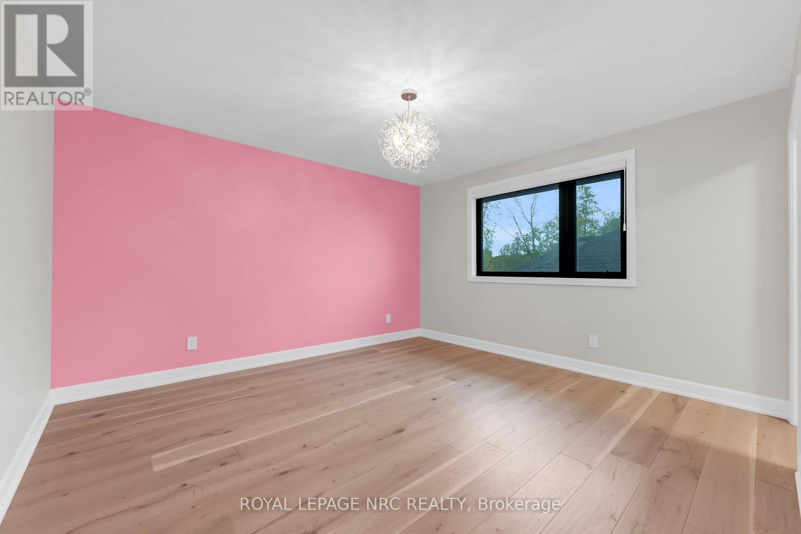 21 Singer Street, Thorold, Ontario  L2V 0E9 - Photo 40 - X12764342