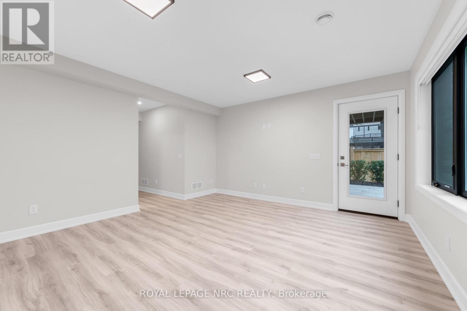 21 Singer Street, Thorold, Ontario  L2V 0E9 - Photo 48 - X12764342