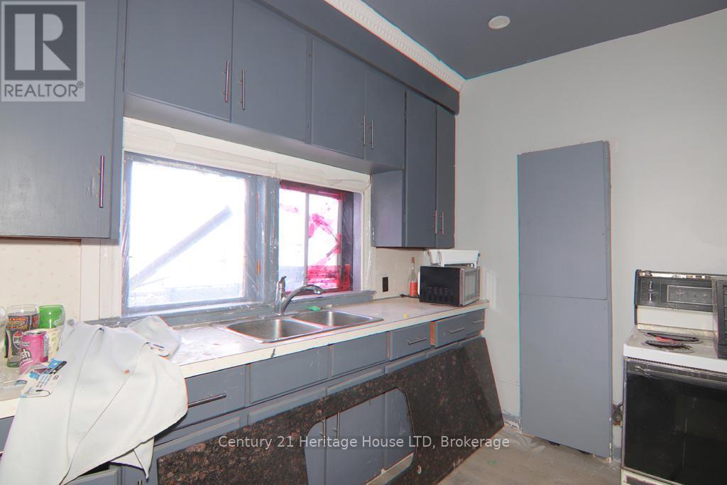 4034 Canborough Road N, West Lincoln, Ontario  L0R 2J0 - Photo 45 - X12764374