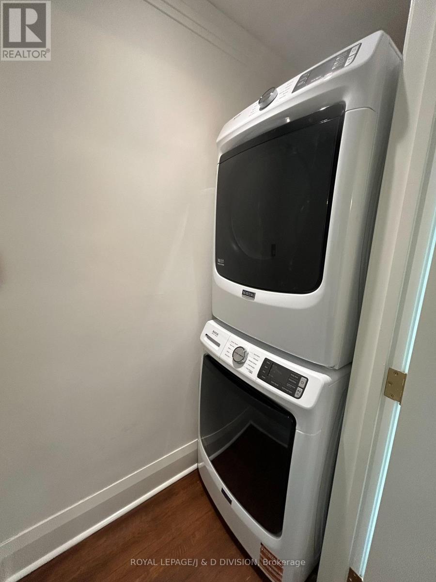 1252 Avenue Road, Toronto, Ontario  M5N 2G7 - Photo 16 - C12763058