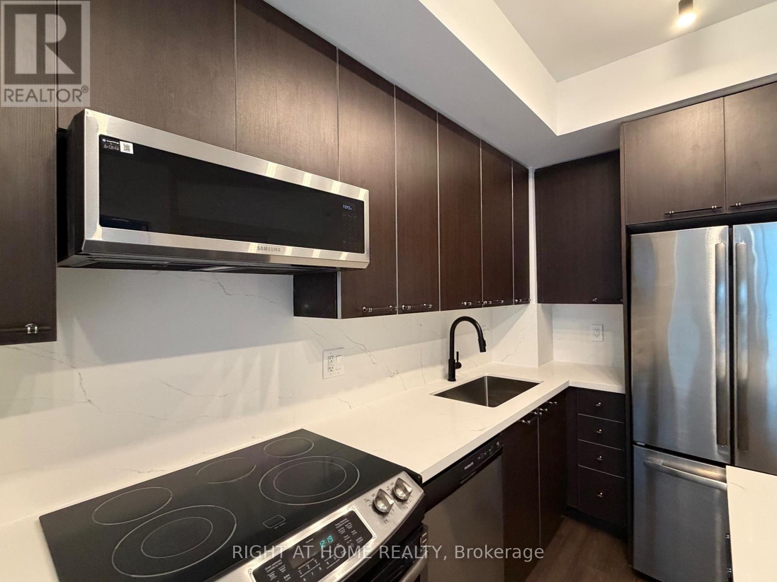 522 - 10 Park Lawn Road, Toronto, Ontario  M8V 0H9 - Photo 18 - W12641790