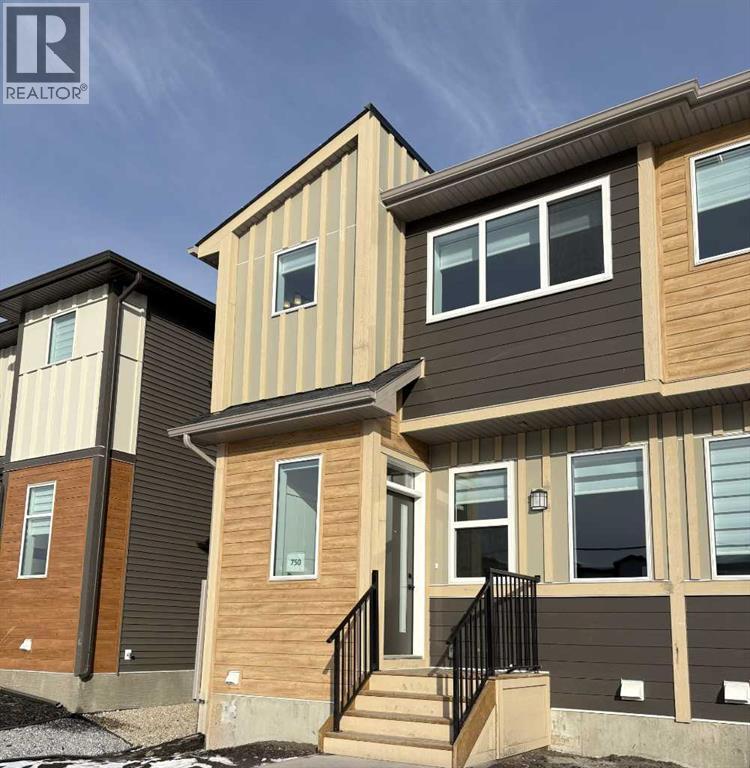 750 Wolf Willow Boulevard SE, Calgary, Alberta