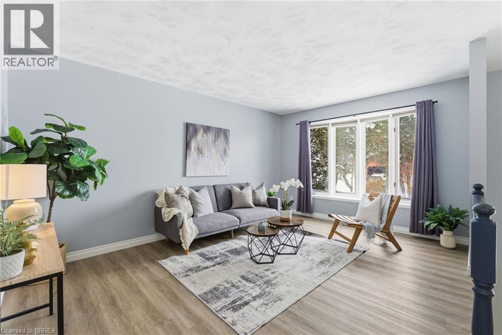 126 Aspen Street, Paris, Ontario  N3L 4A7 - Photo 5 - 40799982