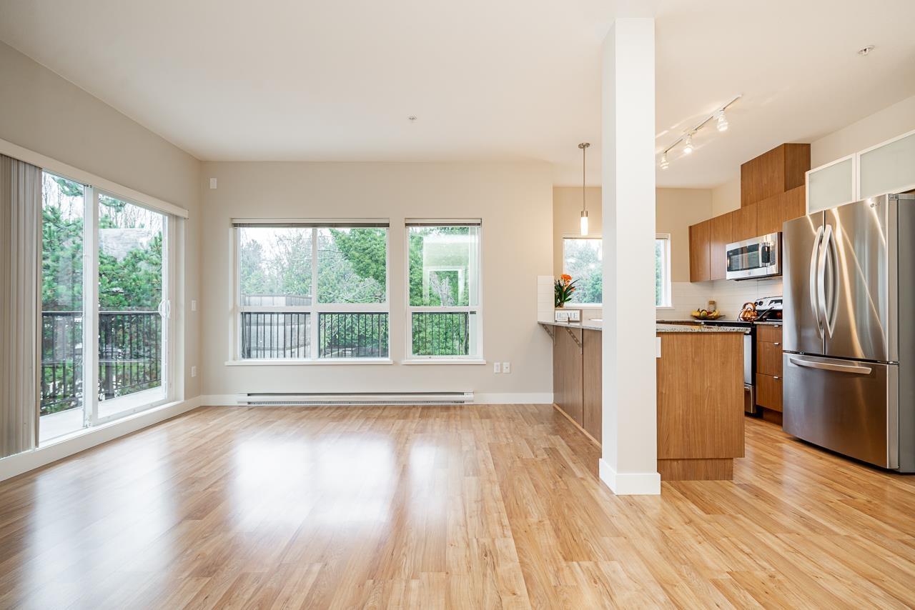 319 9655 King George Boulevard, Surrey, British Columbia  V3T 0C7 - Photo 8 - R3086250