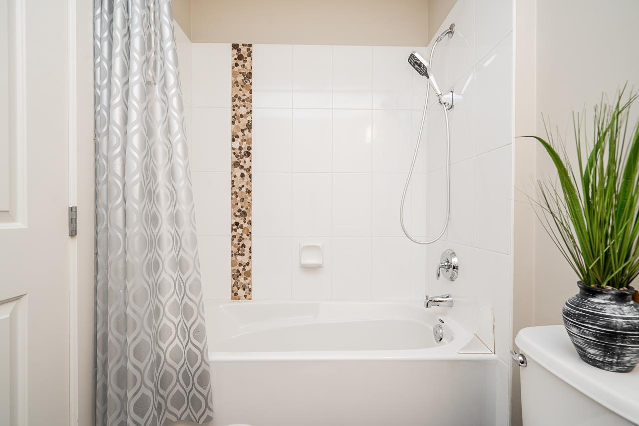 319 9655 King George Boulevard, Surrey, British Columbia  V3T 0C7 - Photo 22 - R3086250