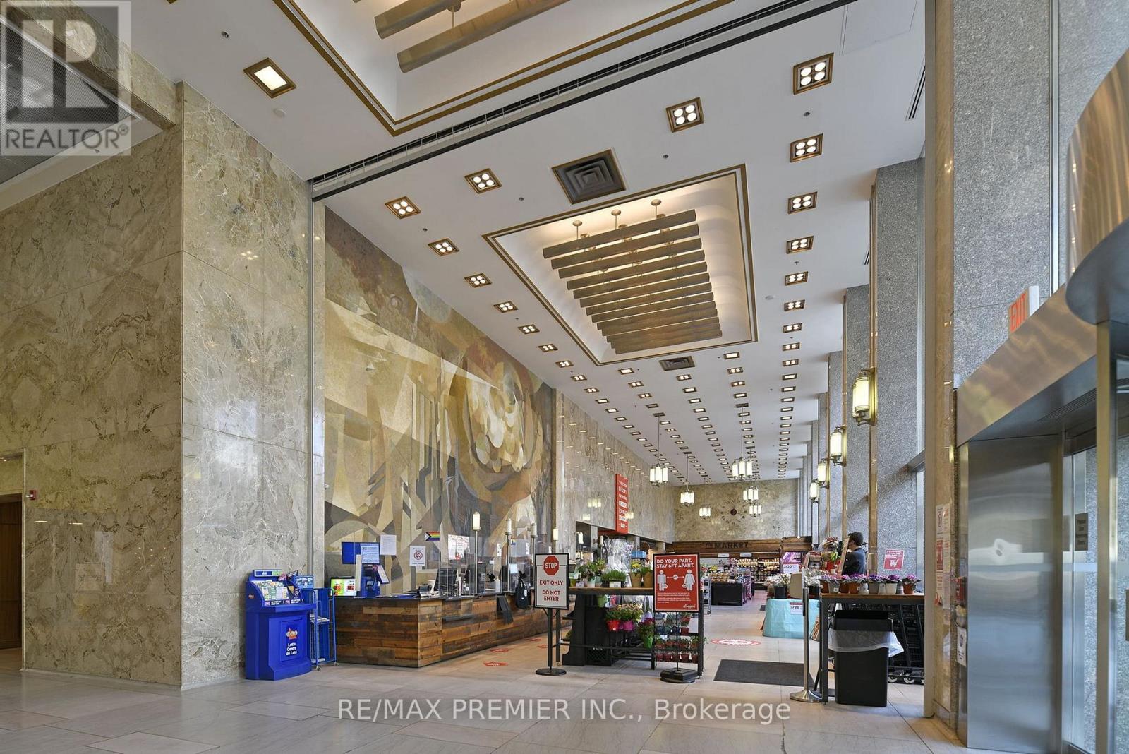 607 - 111 St. Clair Avenue W, Toronto, Ontario  M4V 1N5 - Photo 47 - C12764346