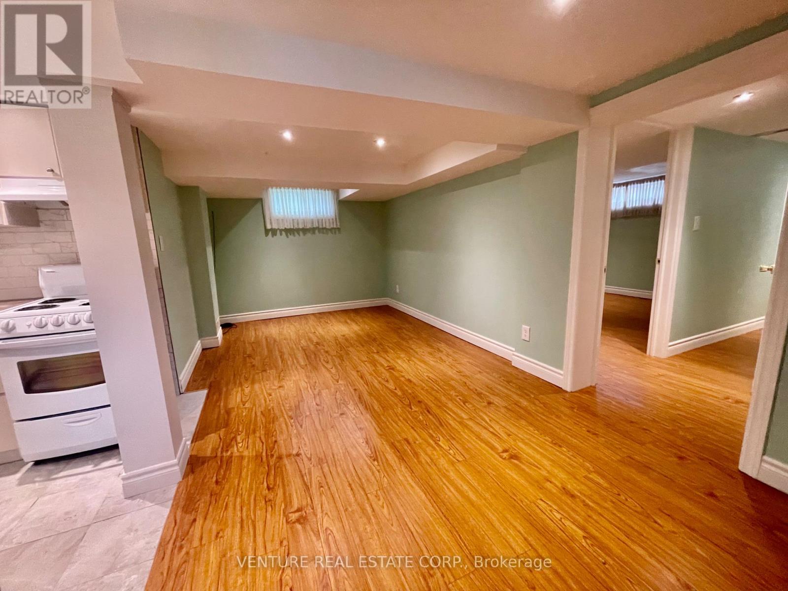 Unknown Address, ,     - Photo 4 - E12764330