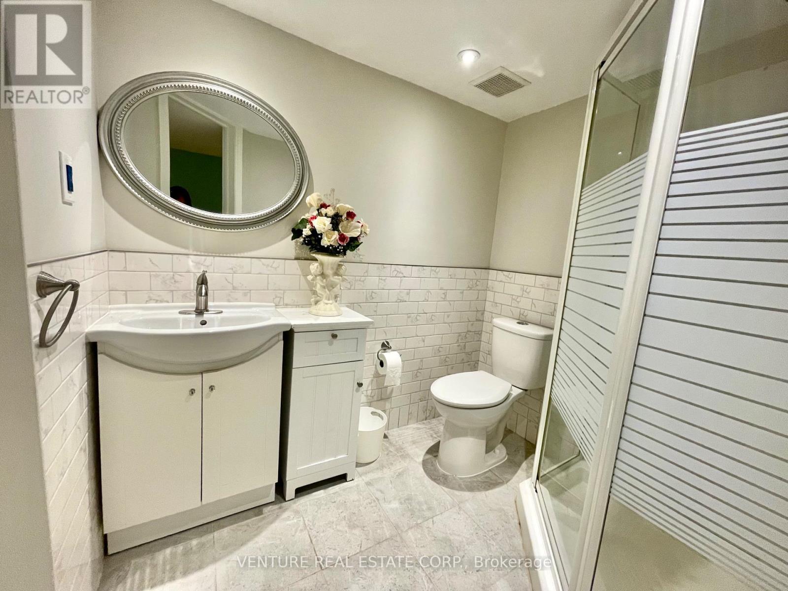 Unknown Address, ,     - Photo 9 - E12764330