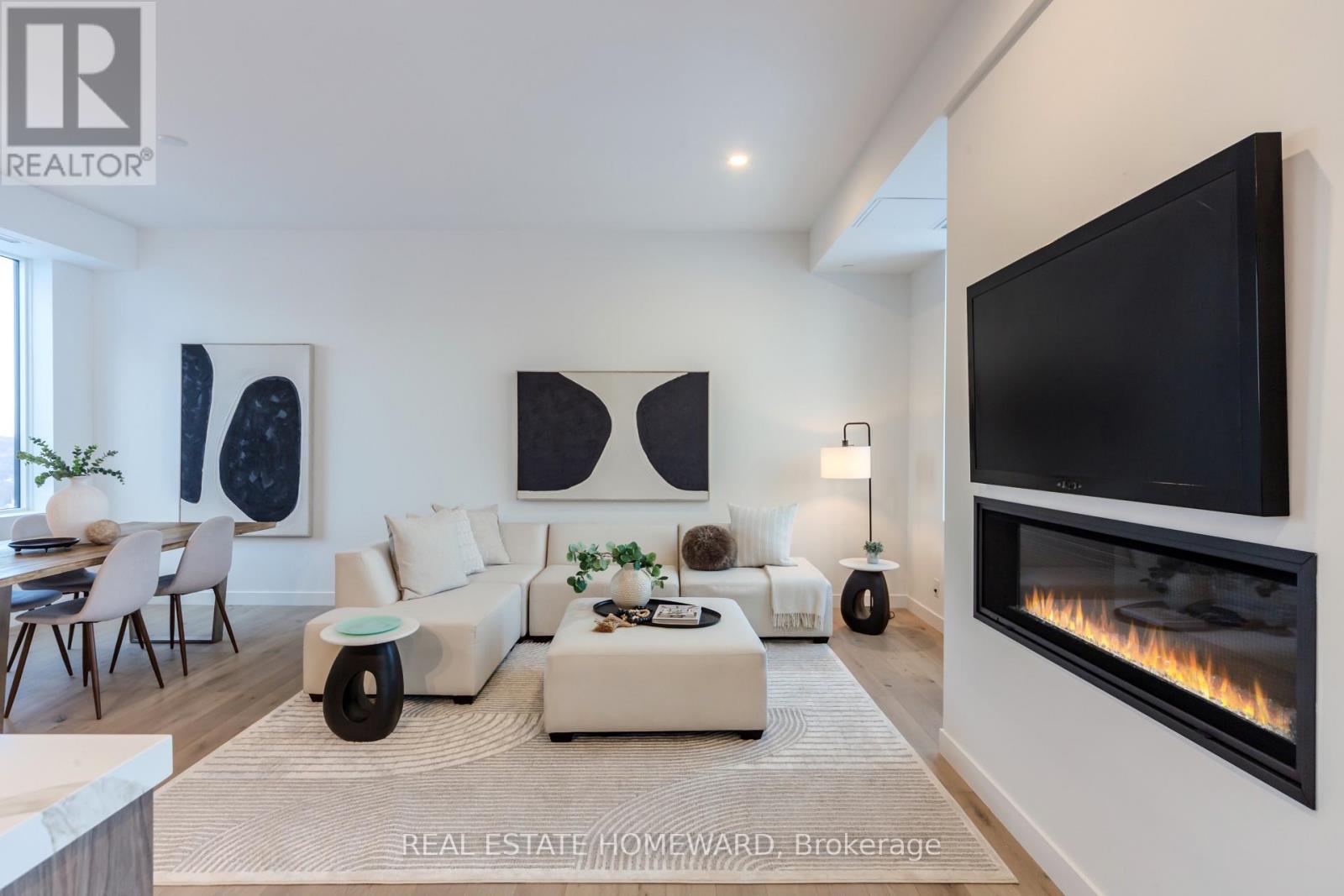 Ph #1701 - 1050 Eastern Avenue, Toronto, Ontario  M4L 0B7 - Photo 13 - E12764366