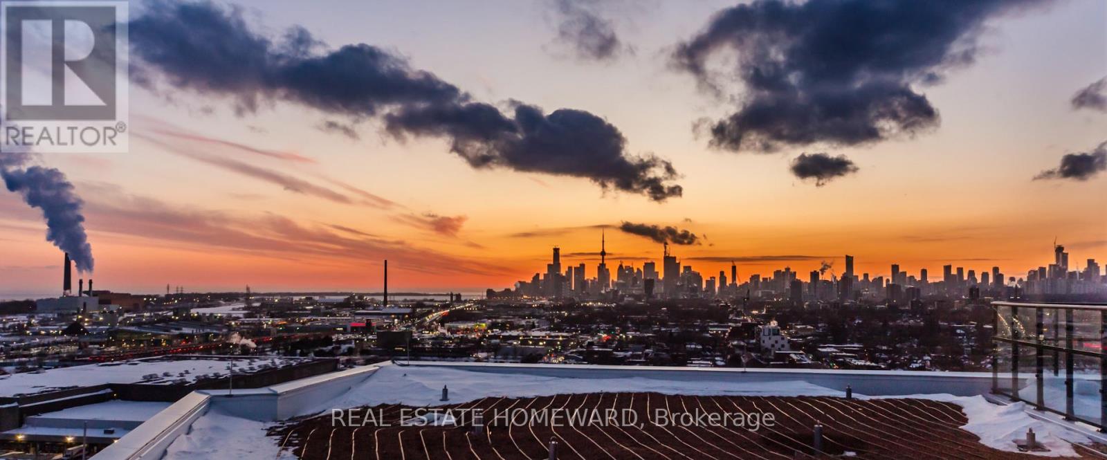 Ph #1701 - 1050 Eastern Avenue, Toronto, Ontario  M4L 0B7 - Photo 30 - E12764366