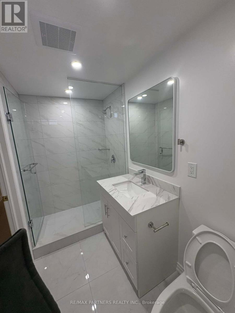 83 Bur Oak Avenue, Markham, Ontario  L6C 2E6 - Photo 16 - N12764332