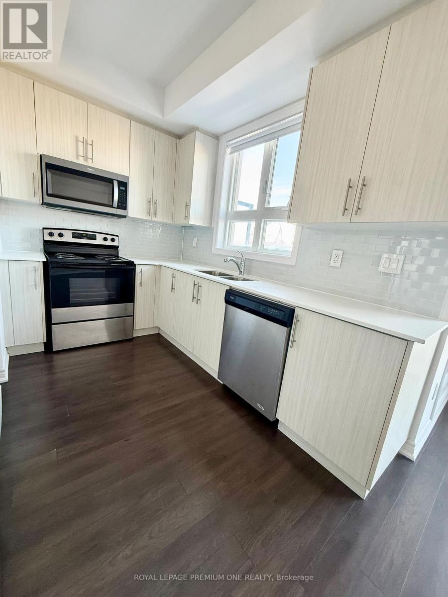 13 - 95 Kayla Crescent, Vaughan, Ontario  L6A 4W3 - Photo 7 - N12764350