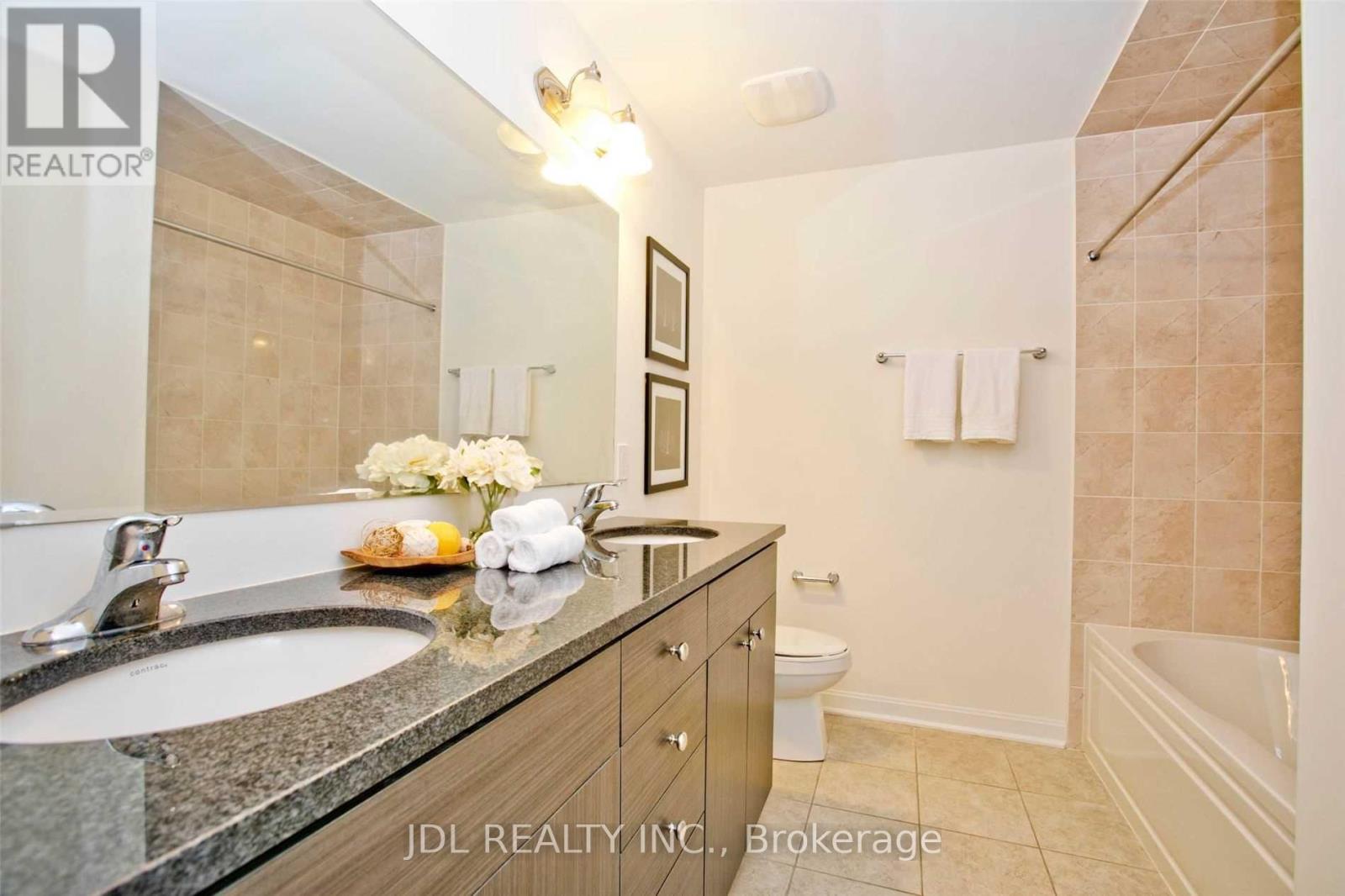 16 Casely Avenue, Richmond Hill, Ontario  L4S 0K3 - Photo 20 - N12764390