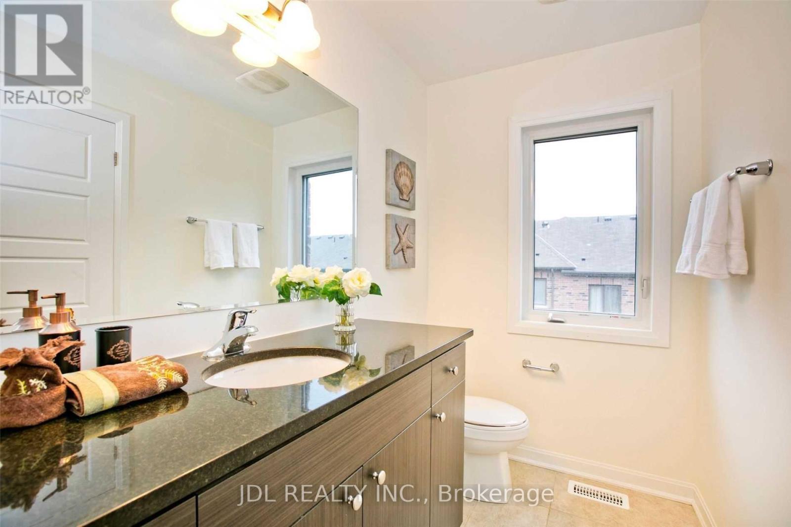 16 Casely Avenue, Richmond Hill, Ontario  L4S 0K3 - Photo 21 - N12764390