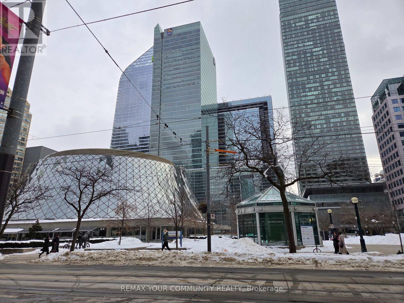 2107 - 224 King Street, Toronto, Ontario  M5V 1H8 - Photo 14 - C12761234