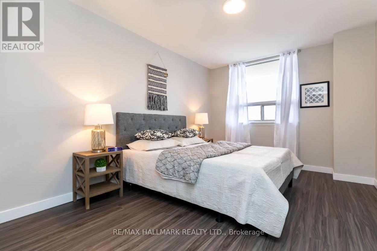 1202 - 4340 Bloor Street W, Toronto, Ontario  M9C 2A6 - Photo 8 - W12764340