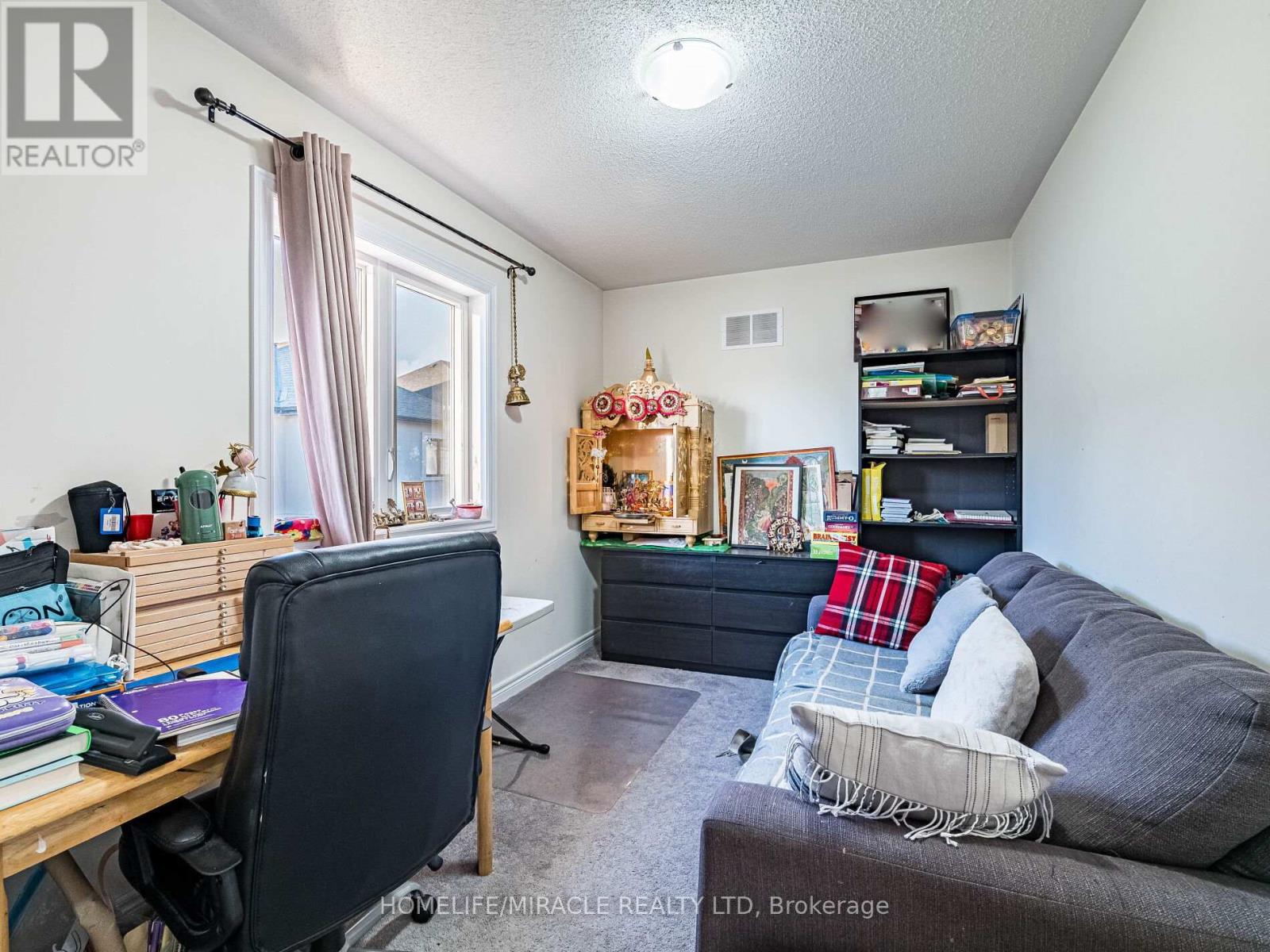 3 Doris Pawley Crescent, Caledon, Ontario  L7C 4E7 - Photo 35 - W12764354