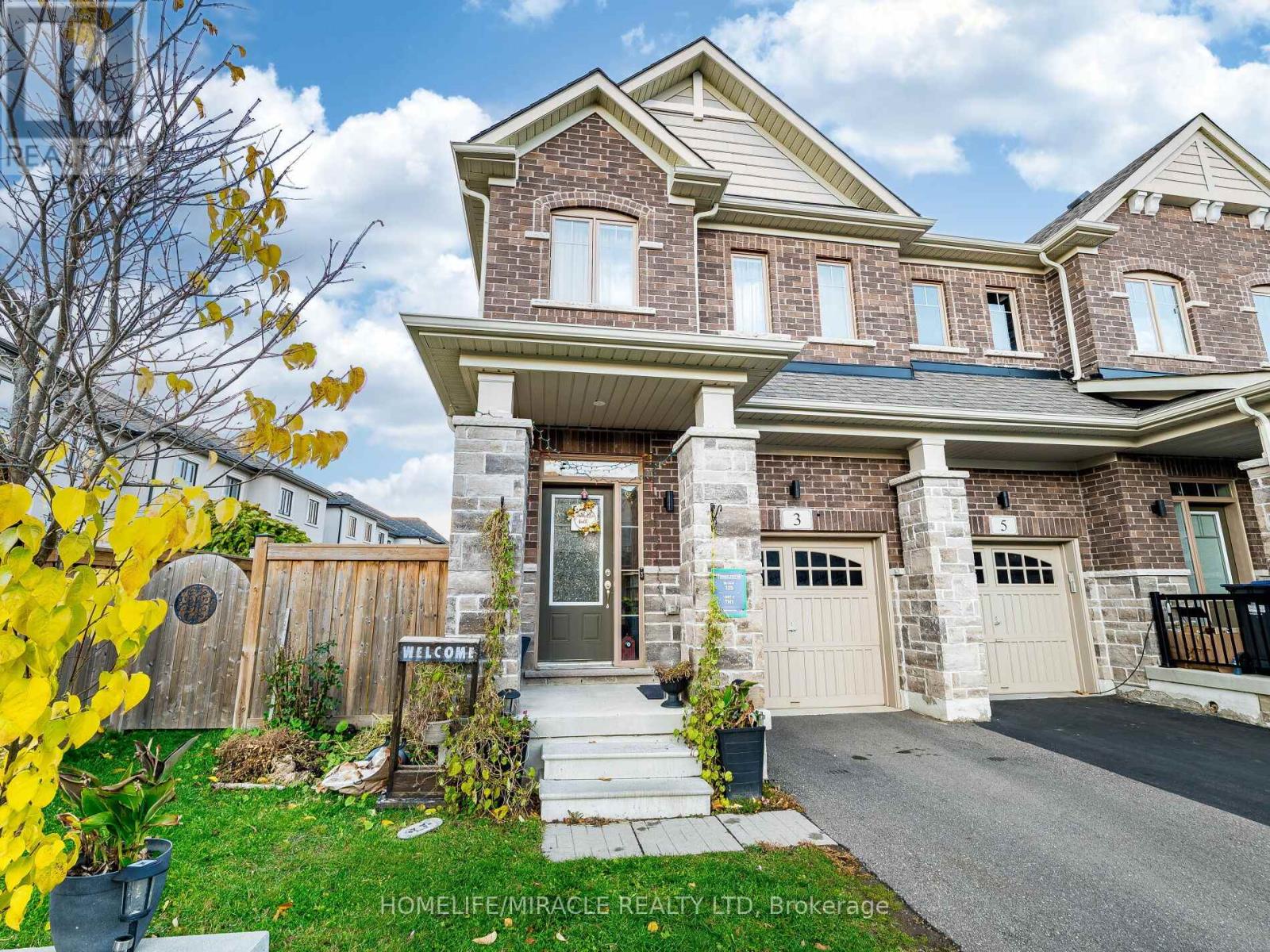 3 Doris Pawley Crescent, Caledon, Ontario  L7C 4E7 - Photo 6 - W12764354