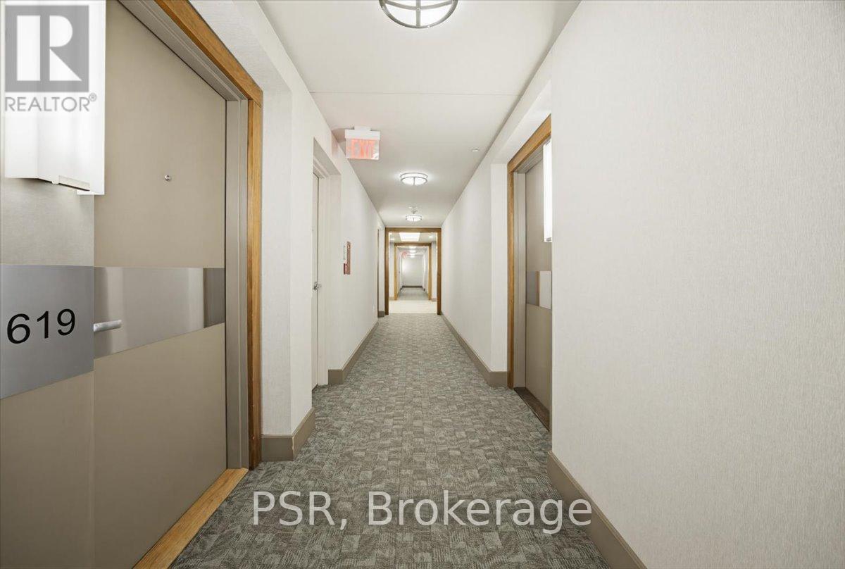 619 - 3500 Lakeshore Road W, Oakville, Ontario  L6L 0B4 - Photo 41 - W12764360