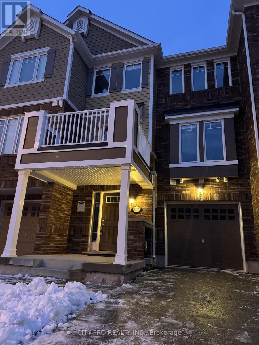 1037 Haxton Heights, Milton, Ontario  L9T 8G6 - Photo 2 - W12764362