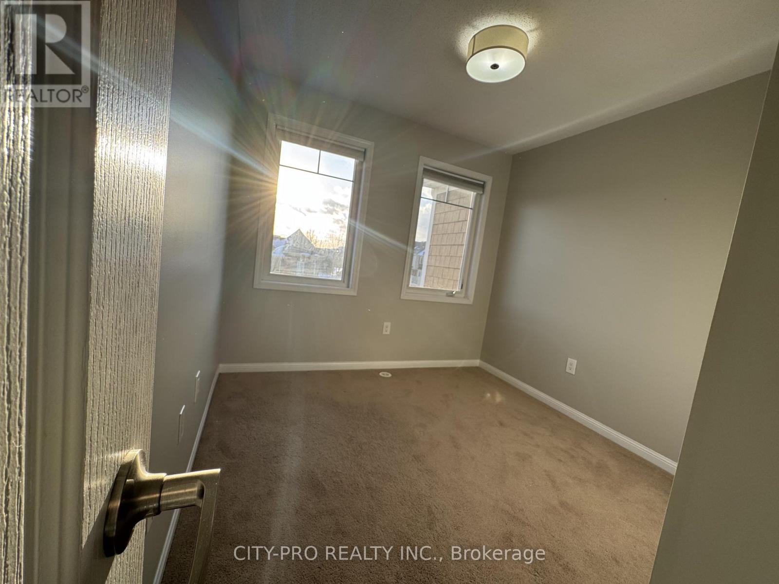 1037 Haxton Heights, Milton, Ontario  L9T 8G6 - Photo 26 - W12764362