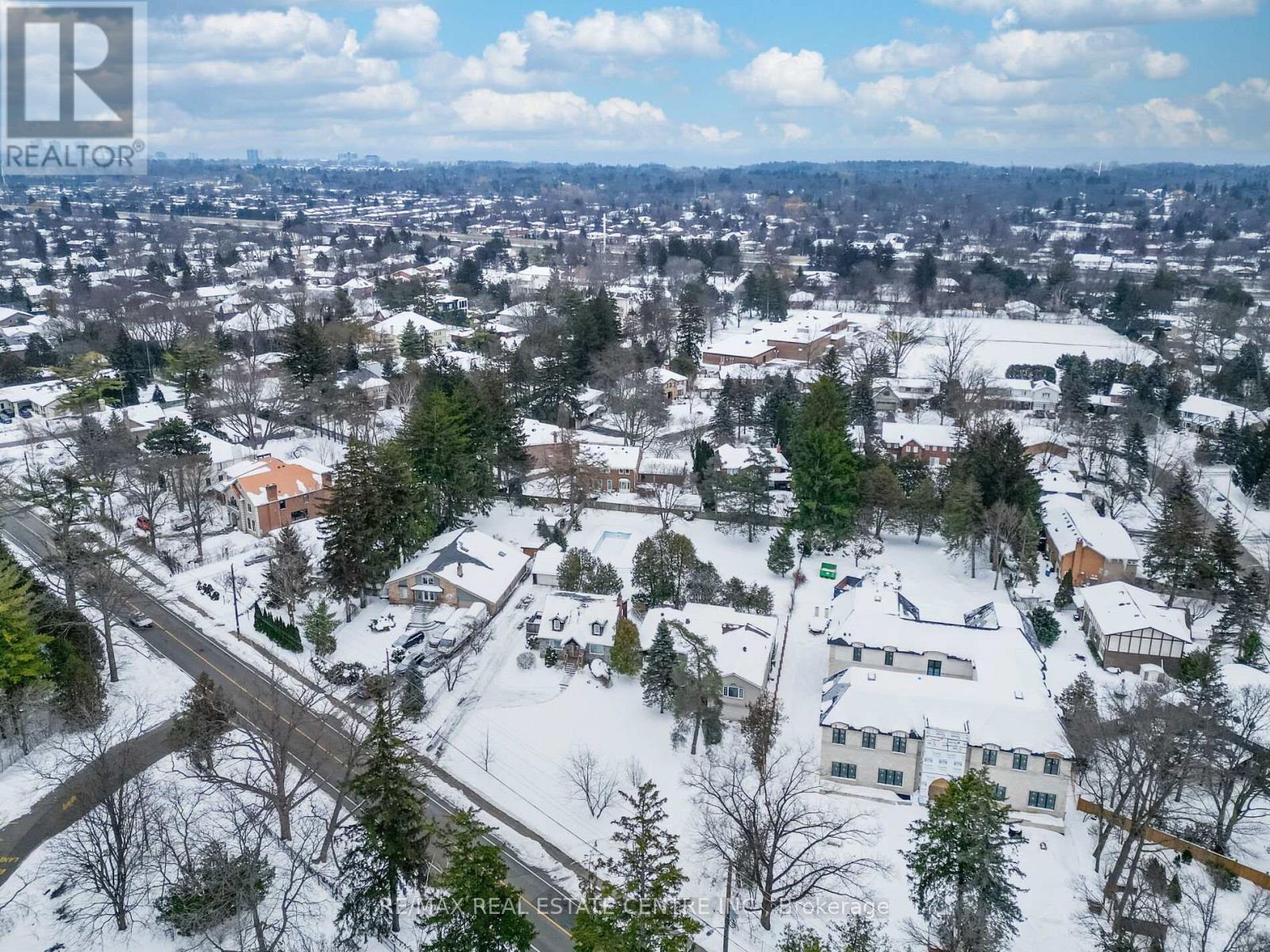 2212 Mississauga Road, Mississauga, Ontario  L5H 2K9 - Photo 13 - W12764376