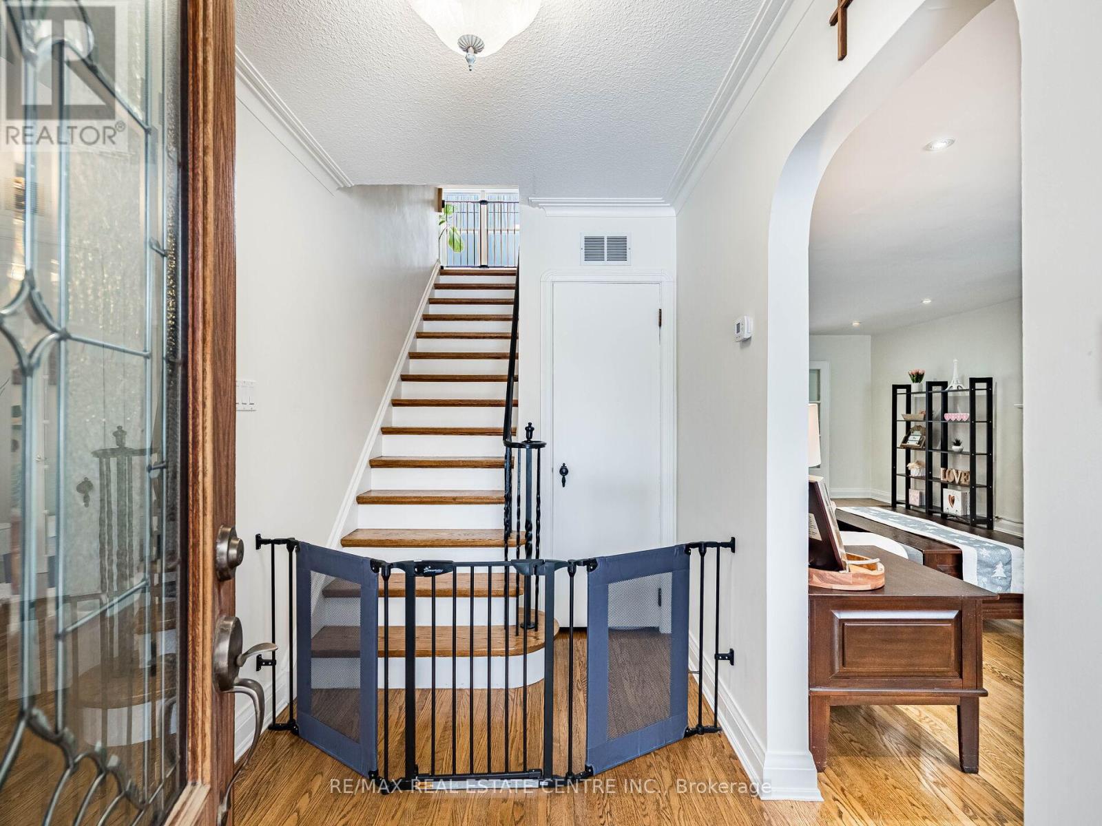 2212 Mississauga Road, Mississauga, Ontario  L5H 2K9 - Photo 15 - W12764376