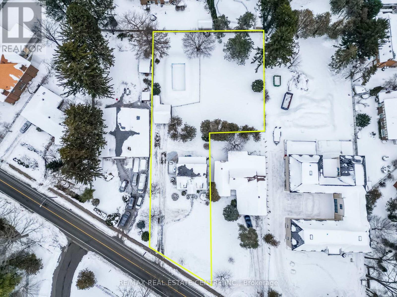 2212 Mississauga Road, Mississauga, Ontario  L5H 2K9 - Photo 8 - W12764376