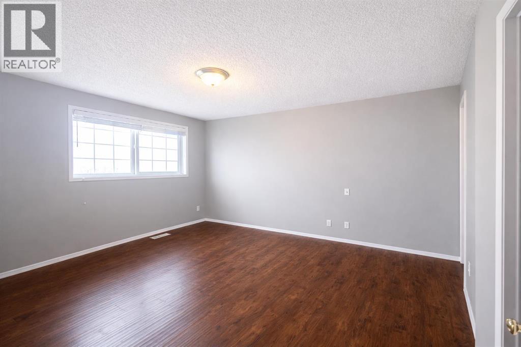 119 Country Hills Heights Nw, Calgary, Alberta  T3K 5C6 - Photo 11 - A2275611