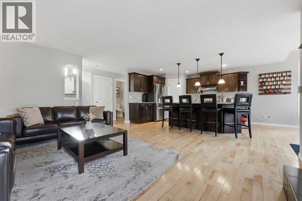 307 Valley Crest Court Nw, Calgary, Alberta  T3B 5Y4 - Photo 13 - A2283685