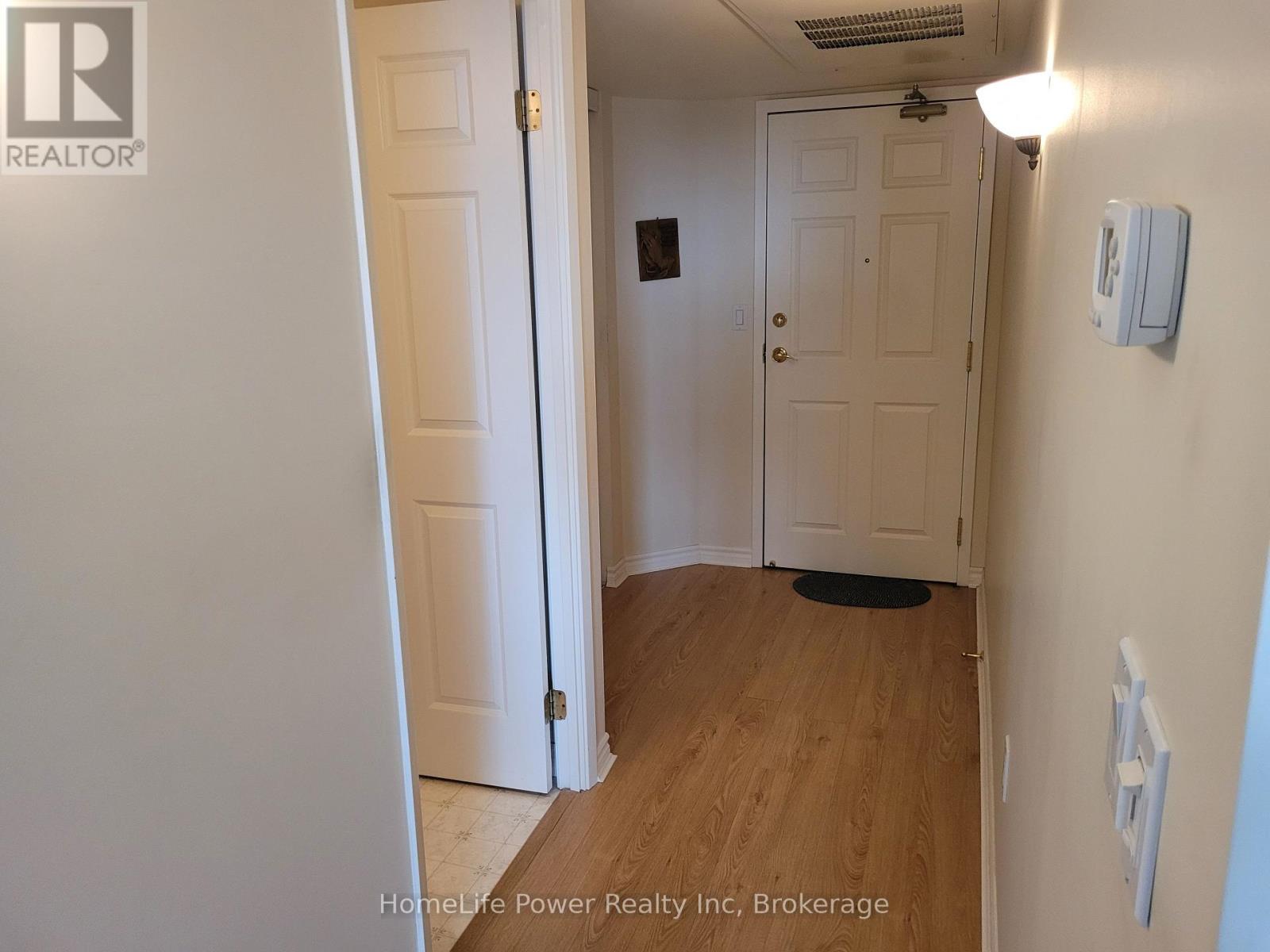 311 - 20 St George Street, Kitchener, Ontario  N2G 2S7 - Photo 16 - X12764412