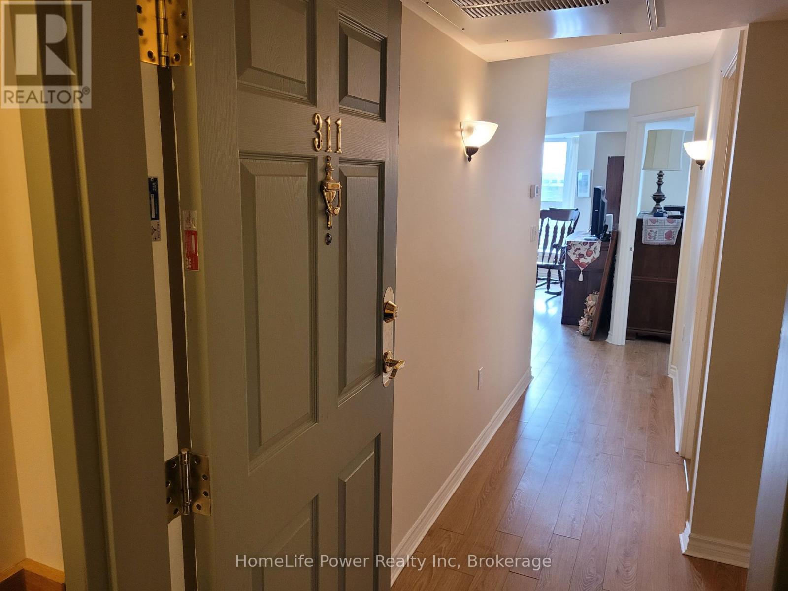 311 - 20 St George Street, Kitchener, Ontario  N2G 2S7 - Photo 3 - X12764412