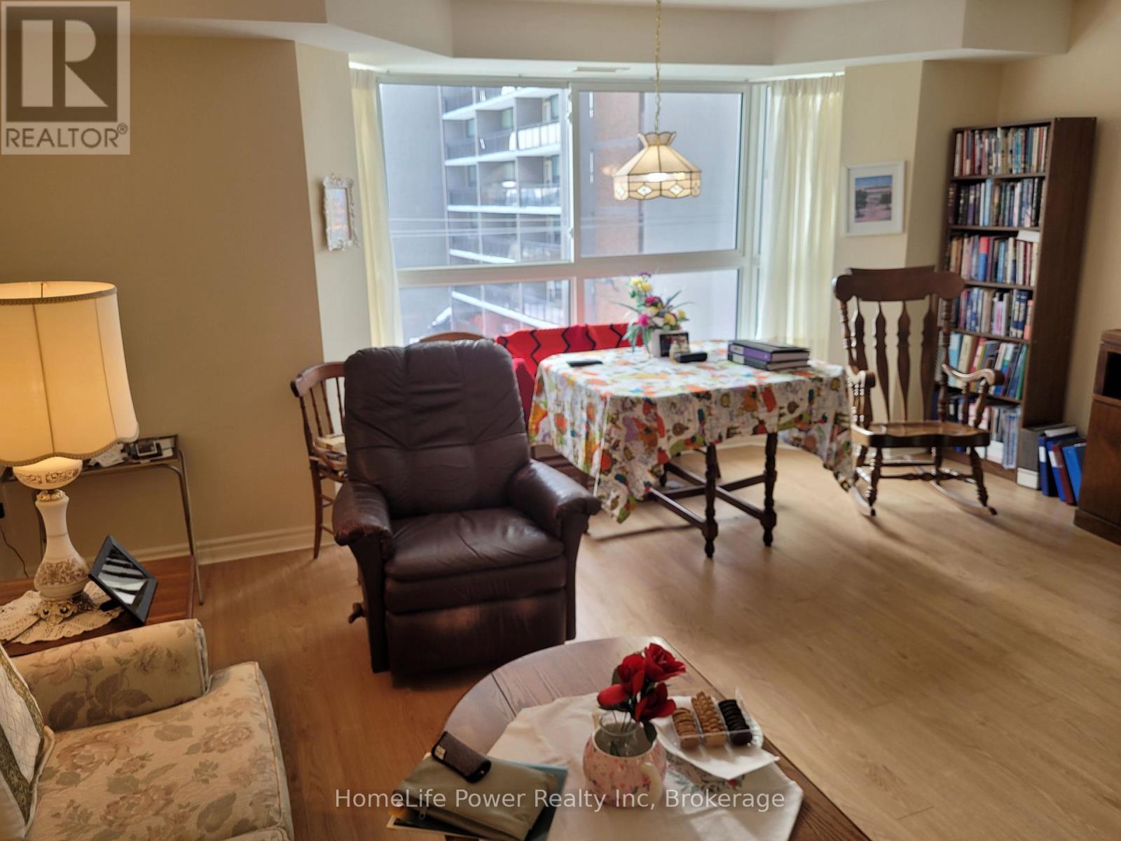 311 - 20 St George Street, Kitchener, Ontario  N2G 2S7 - Photo 6 - X12764412