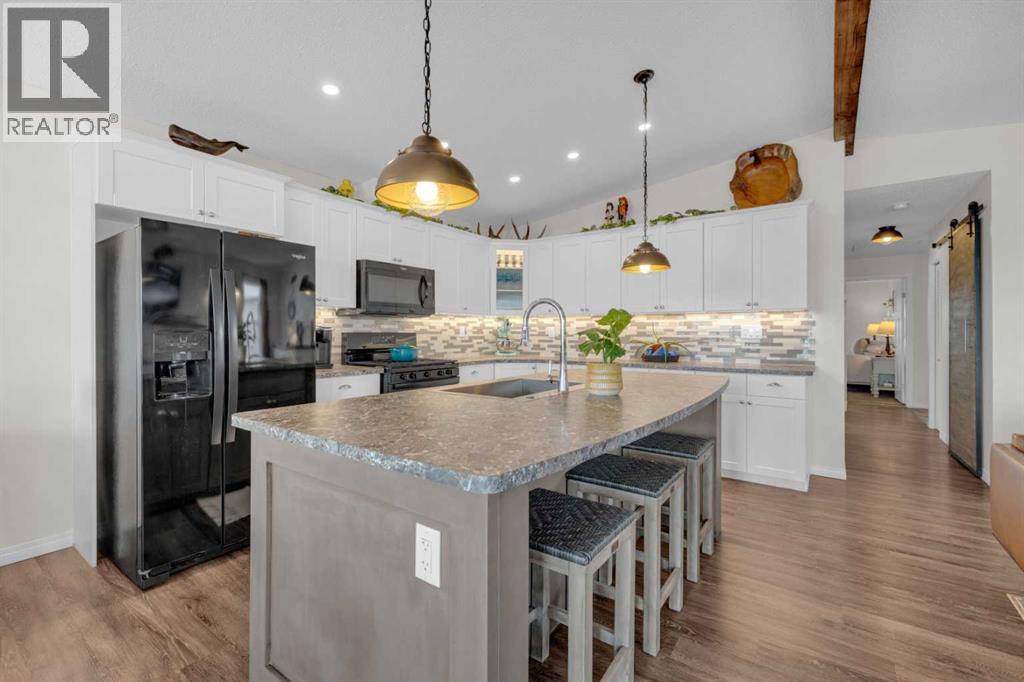 19, 41019 Range Road 11, Rural Lacombe County, Alberta  T0C 0J1 - Photo 5 - A2282135