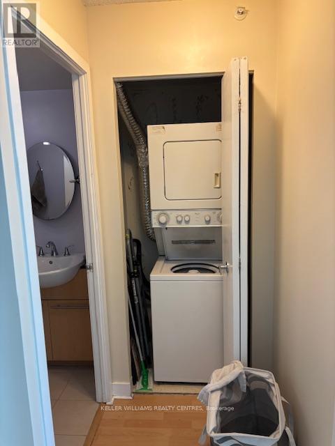 329 - 361 Front Street W, Toronto (Waterfront Communities), Ontario  M5V 3R5 - Photo 13 - C12758546