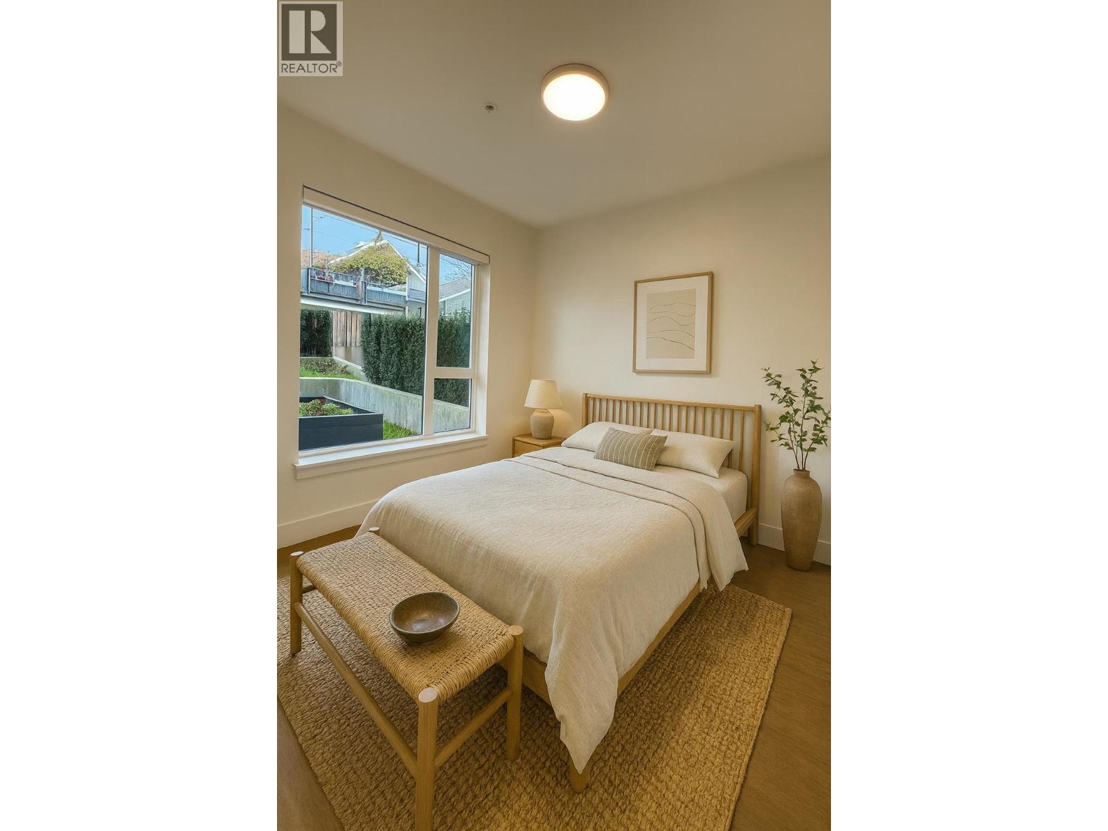 110 2235 E Broadway, Vancouver, British Columbia  V5N 0J5 - Photo 3 - R3087282