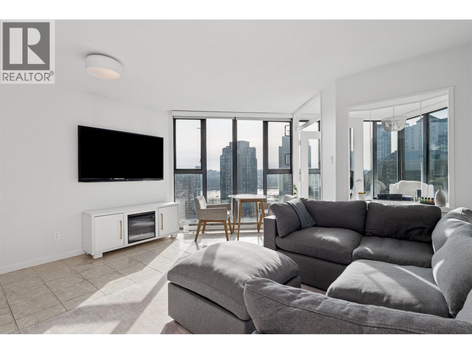 1502 1155 Homer Street, Vancouver, British Columbia  V6B 5T5 - Photo 2 - R3087285