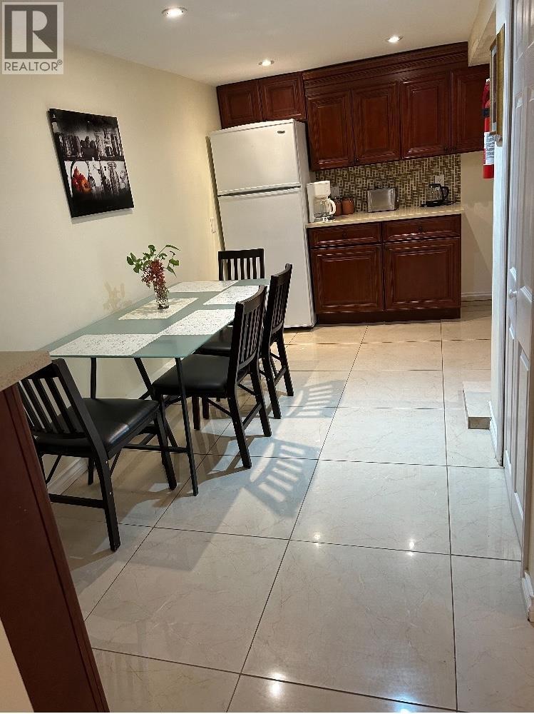 1476 W 33rd Avenue, Vancouver, British Columbia  V6M 1A5 - Photo 2 - R3087276