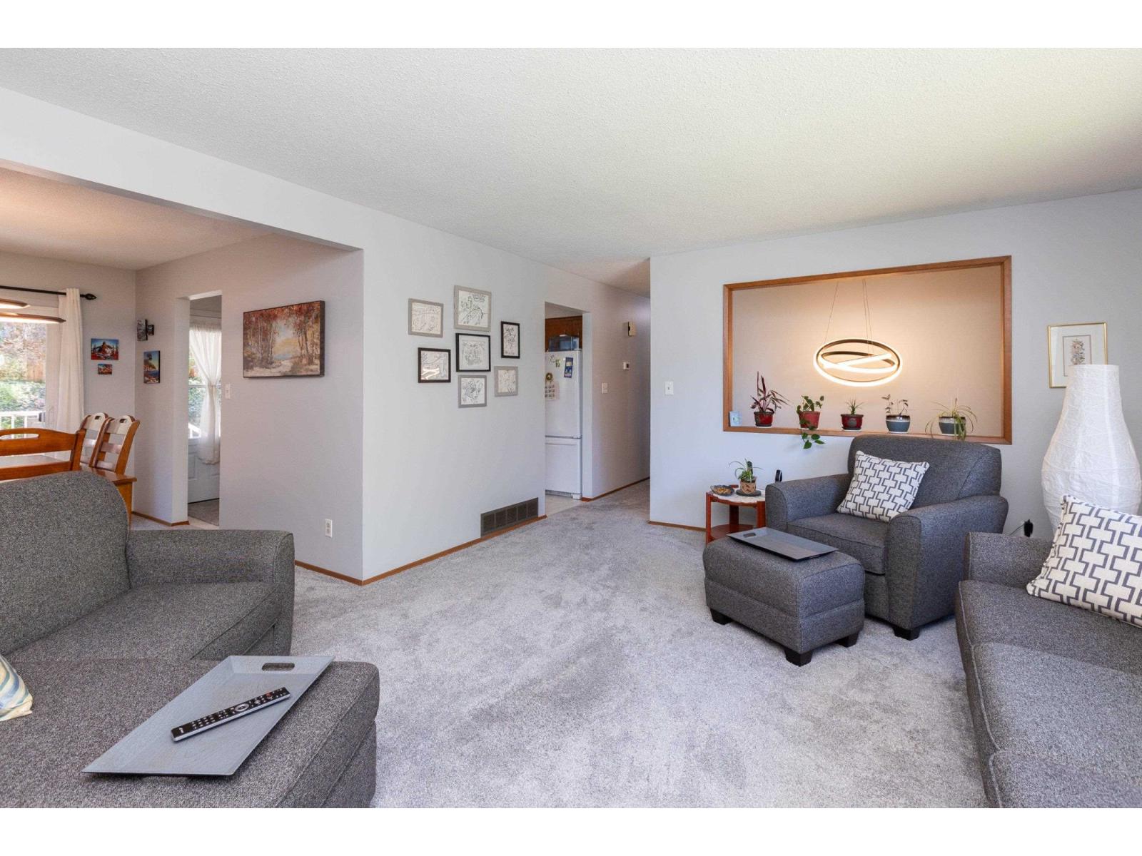 34470 Laburnum Avenue, Abbotsford, British Columbia  V2S 4V2 - Photo 7 - R3087050