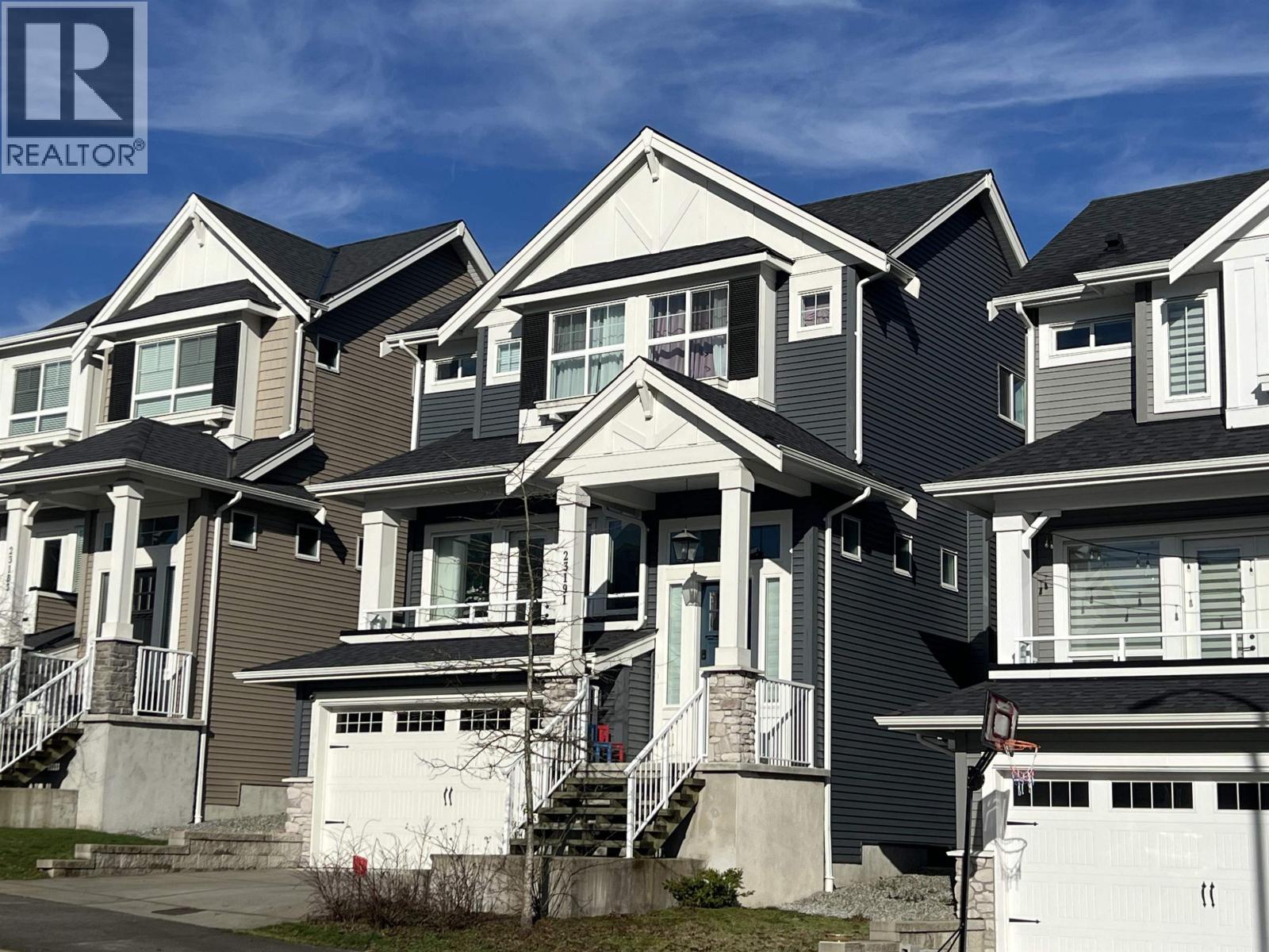 23191 112b Avenue, Maple Ridge, British Columbia  V2W 1W7 - Photo 2 - R3087052