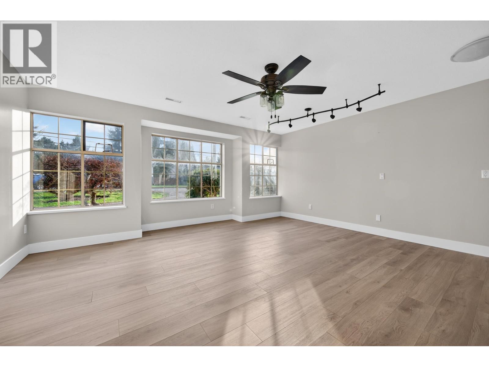 21105 River Road, Maple Ridge, British Columbia  V2X 2A1 - Photo 6 - R3087205