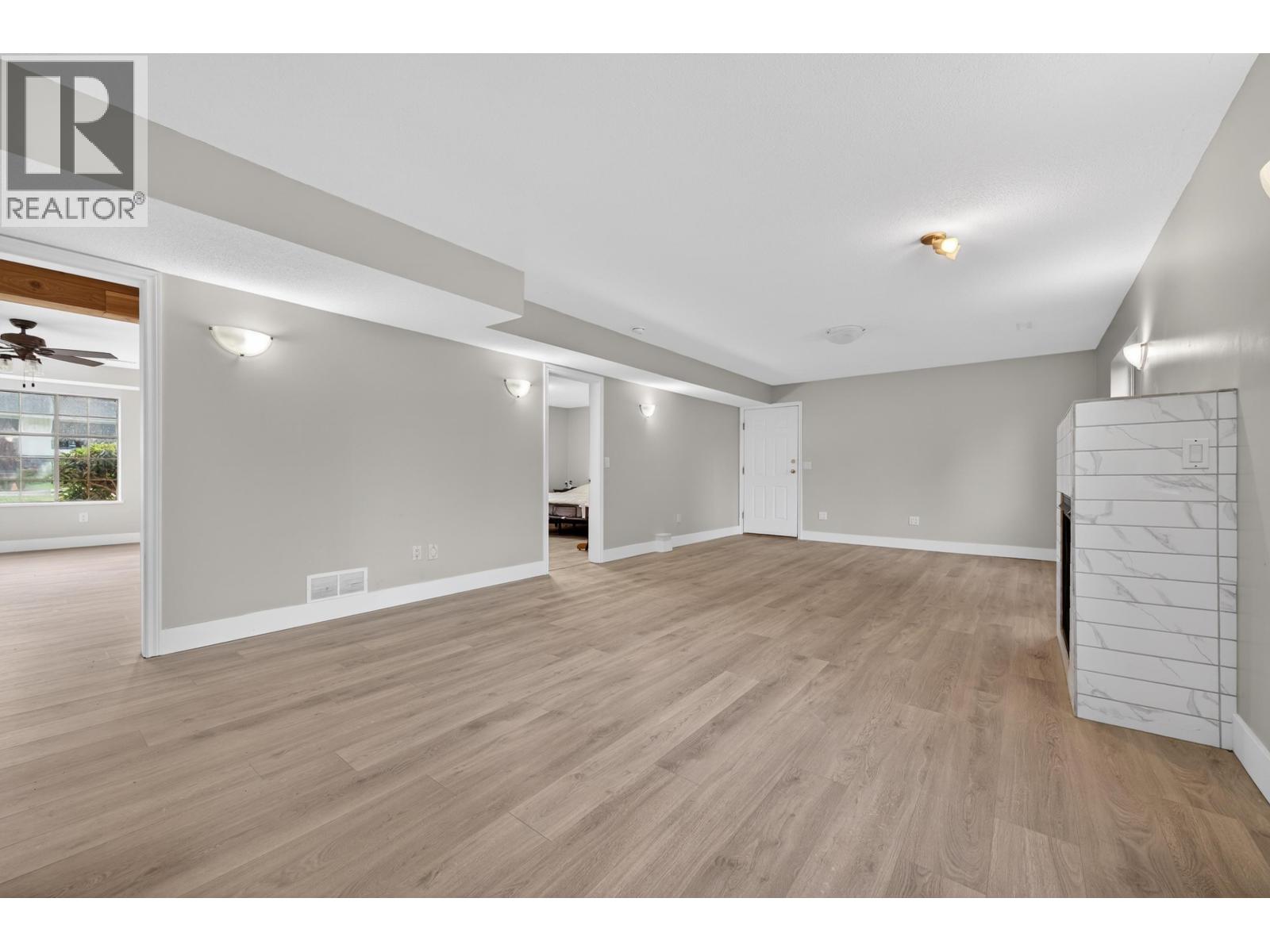 21105 River Road, Maple Ridge, British Columbia  V2X 2A1 - Photo 9 - R3087205